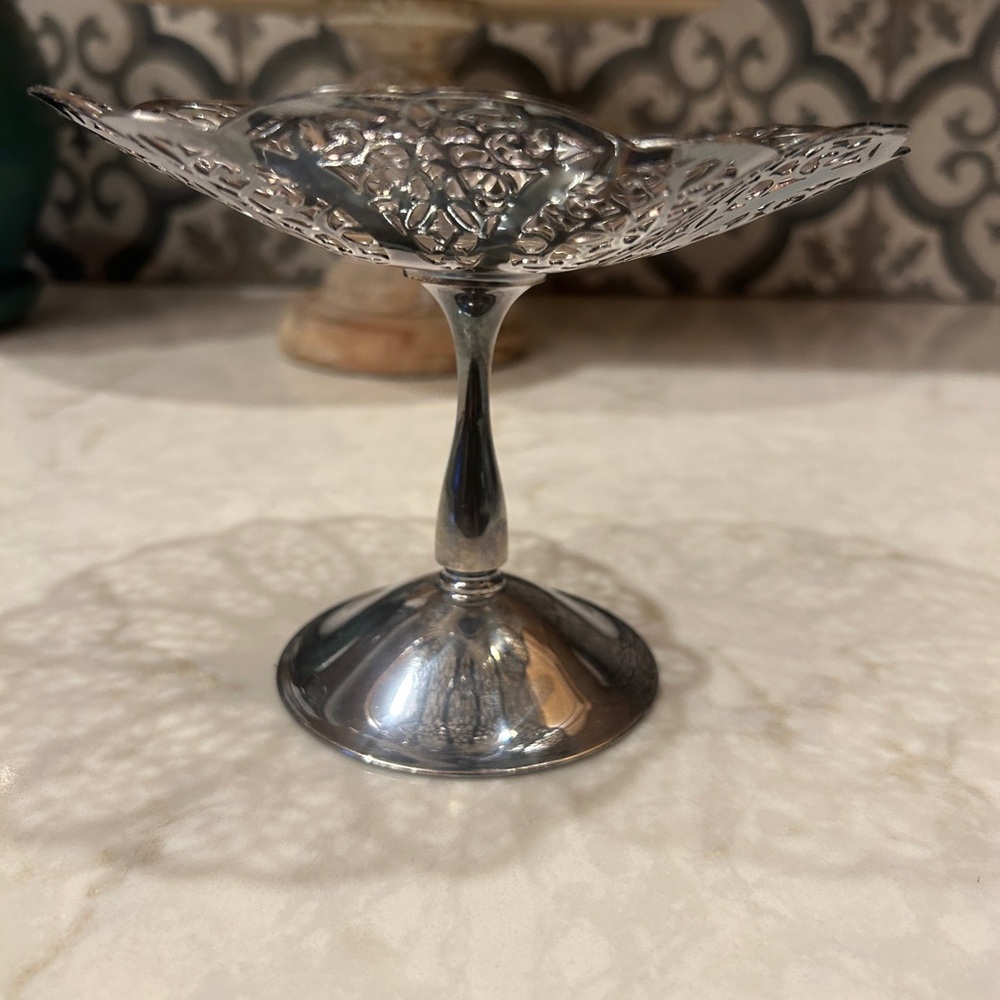 Vintage 1930s International Silver Company “Lovelace” Candy/Mint Serving Dish
